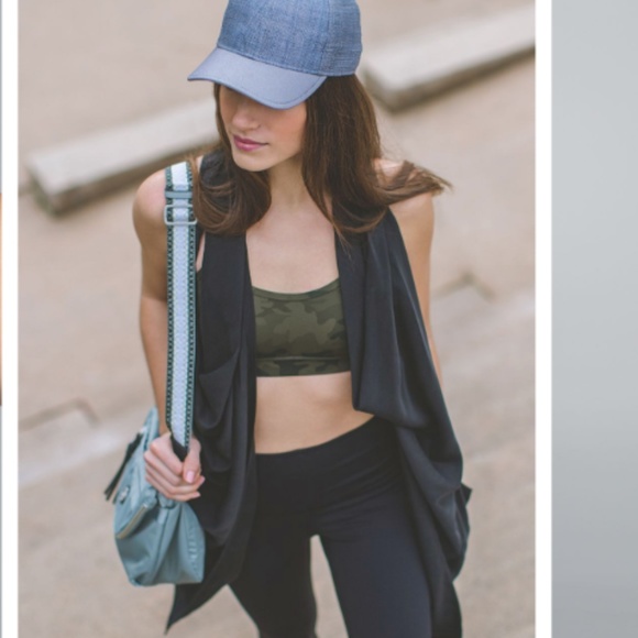 lululemon athletica Tops - Lululemon Flow Y Bra Savasana Camo Fatigue Green